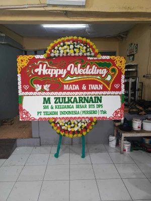 Papan Bunga di Tpu Karet Bivak