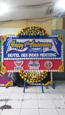 Papan Bunga di Tpu Karet Bivak