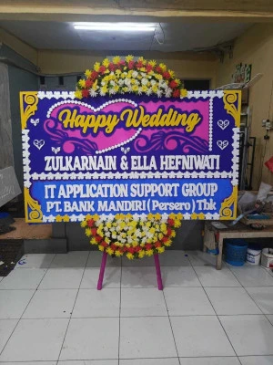 Papan Bunga di Tpu Karet Bivak